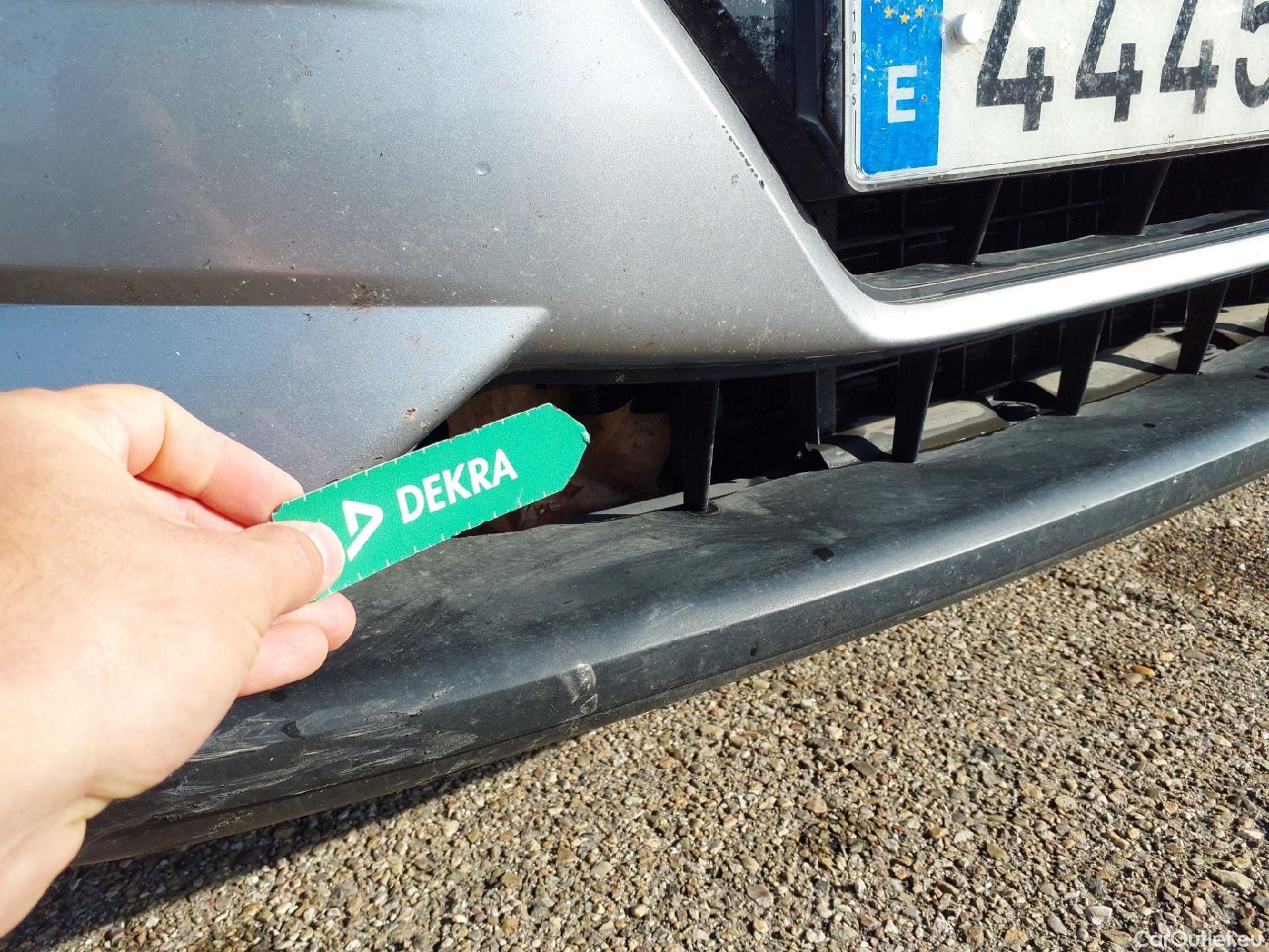  Nissan  Qashqai NISSAN  / 2017 / 5P / todoterreno DIG-T 103 kW (140 CV) E6D ACENTA #25