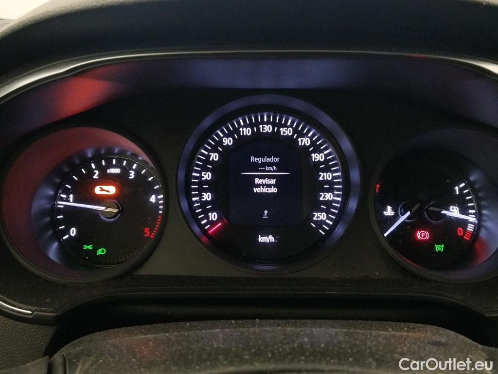  Renault  Megane RENAULT Mégane / 2015 / 5P / berlina con portón Life Blue dCi 70kW (95CV) #38