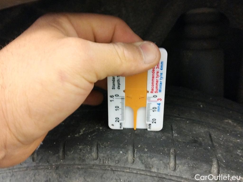  Bmw  X2 BMW  / 2017 / 5P / todoterreno sDrive18i (AC3) #2