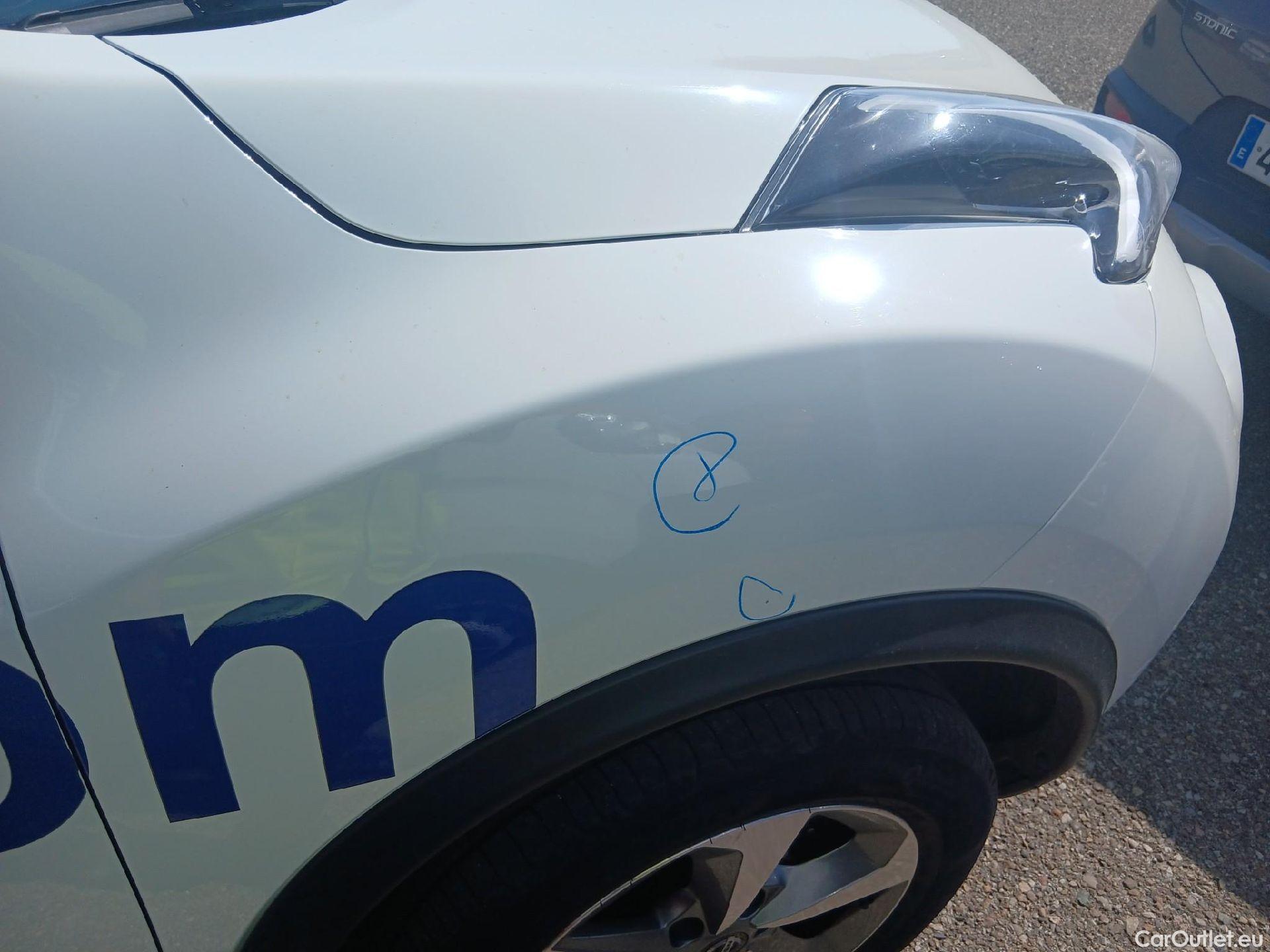  Nissan  Juke NISSAN  / 2014 / 5P / crossover G.E6D-Temp 83kW (112 CV) 5M/T ACENTA (CX) #27