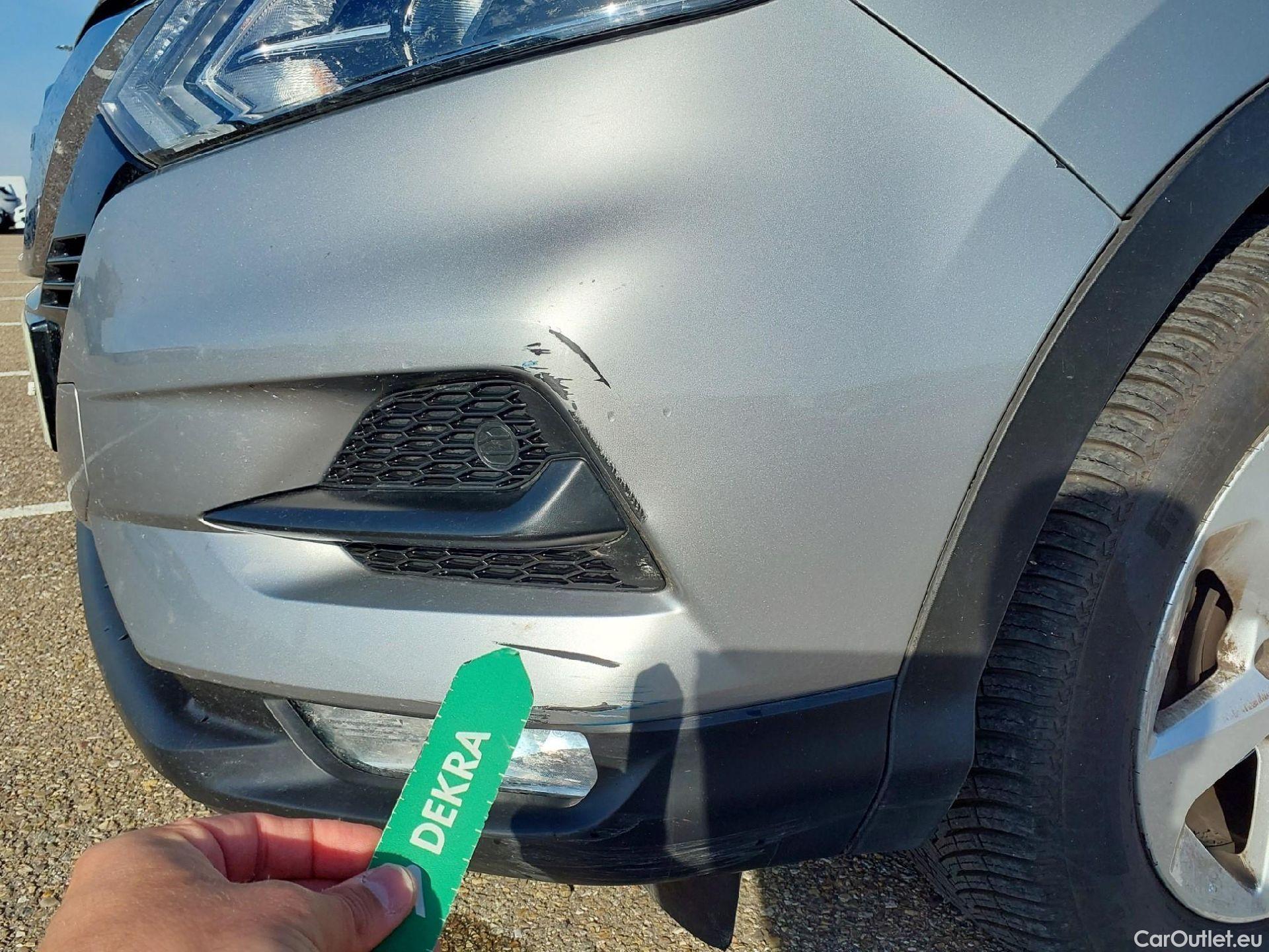  Nissan  Qashqai NISSAN  / 2017 / 5P / todoterreno DIG-T 103 kW (140 CV) E6D ACENTA #9
