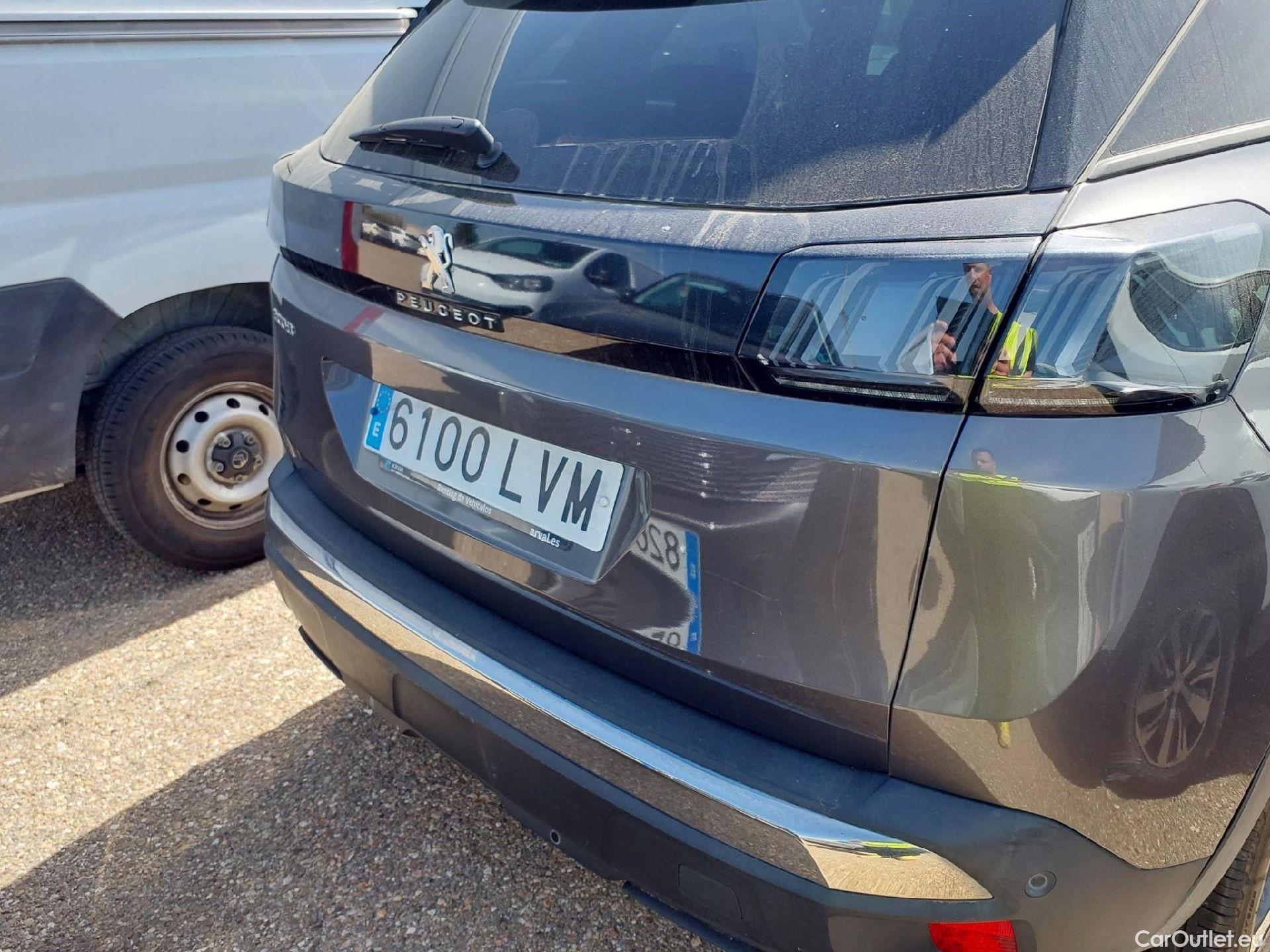  Peugeot  3008 PEUGEOT  / 2020 / 5P / todoterreno 1.5 BlueHDi 96kW (130CV) S&S Allure EAT8 #14