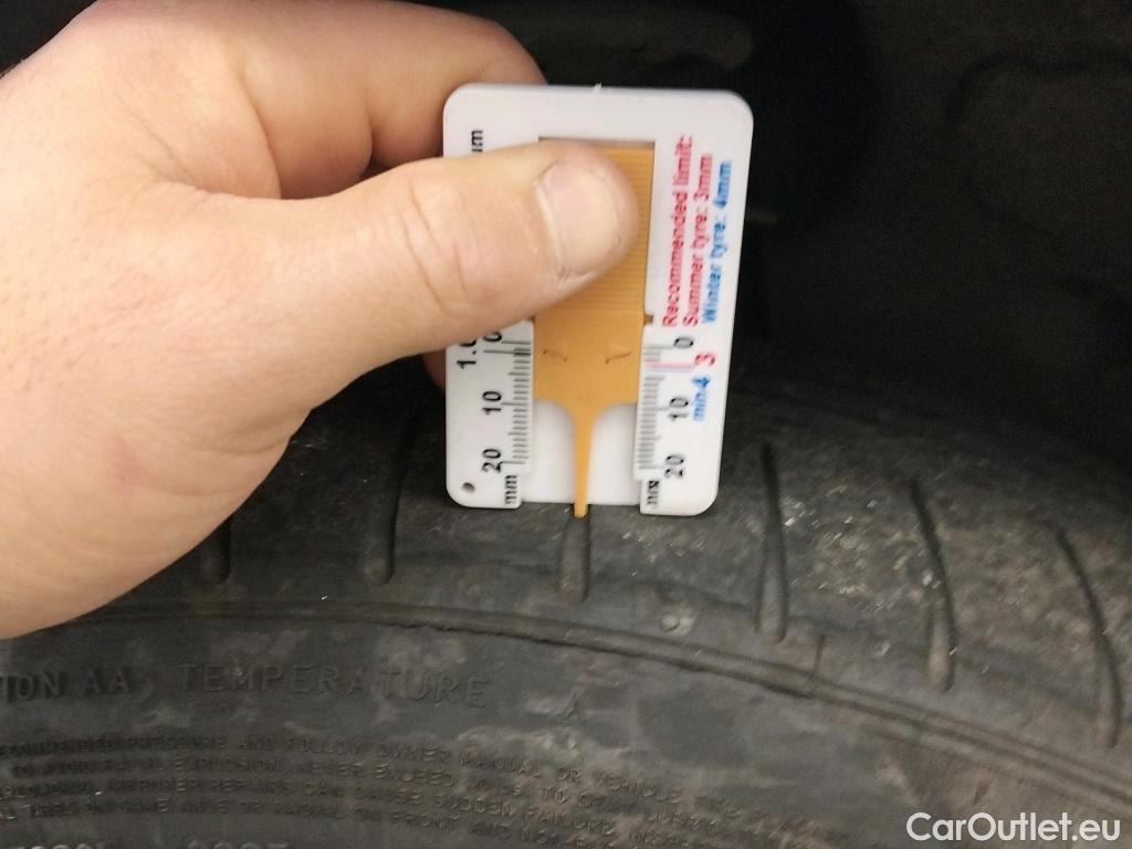  Bmw  X2 BMW  / 2017 / 5P / todoterreno sDrive18i (AC3) #4