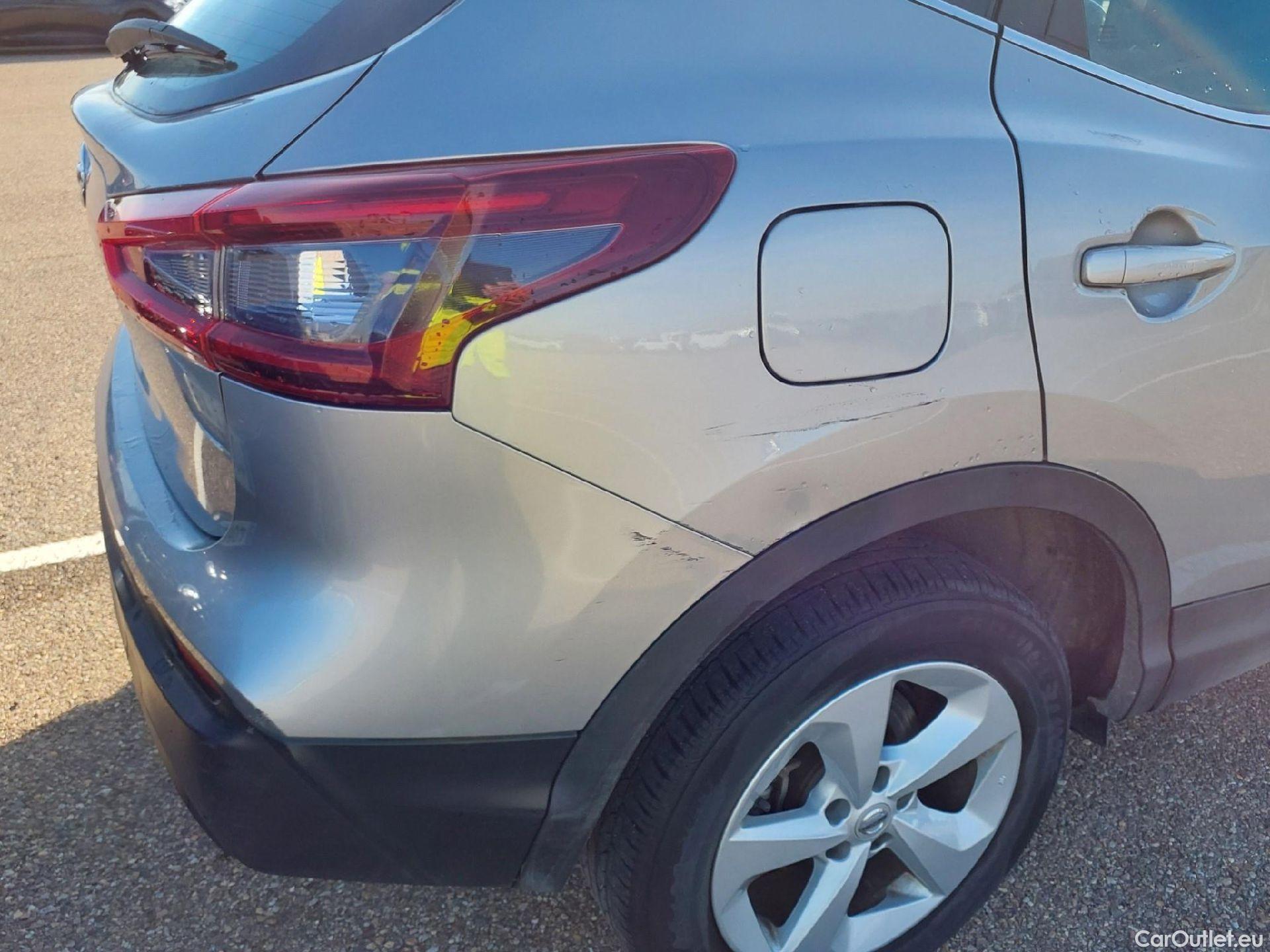  Nissan  Qashqai NISSAN  / 2017 / 5P / todoterreno DIG-T 103 kW (140 CV) E6D ACENTA #18