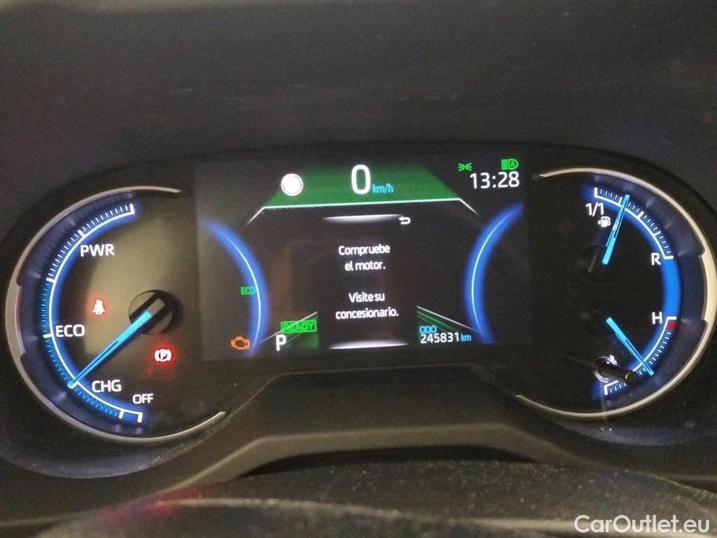  Toyota  RAV4 TOYOTA  / 2018 / 5P / todoterreno 2.5l 220H Advance 4WD #24