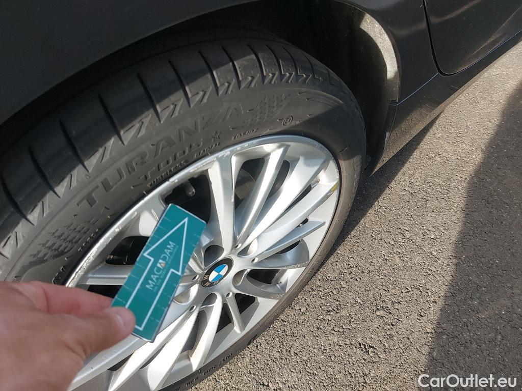  Bmw  Serie 1 BMW  / 2019 / 5P / berlina con portón 118i #33