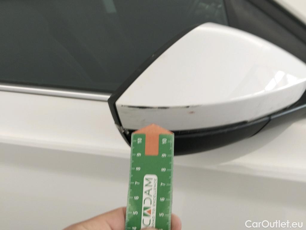  Skoda  KAMIQ SKODA  1.0 TSI 81kW (110CV) DSG Ambition (CX) #26
