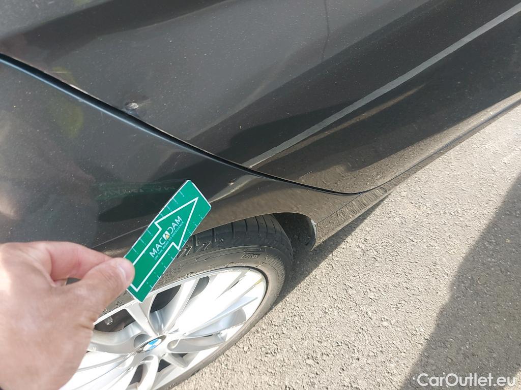  Bmw  Serie 1 BMW  / 2019 / 5P / berlina con portón 118i #23