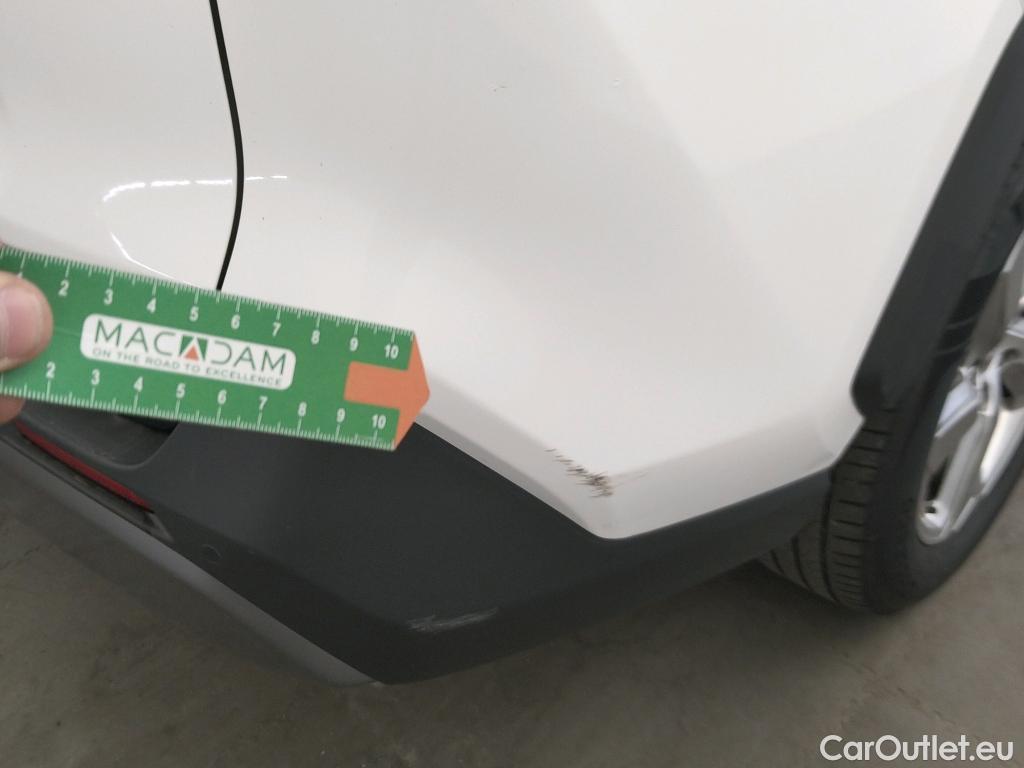  Toyota  RAV4 TOYOTA  / 2018 / 5P / todoterreno 2.5l 220H Advance #18