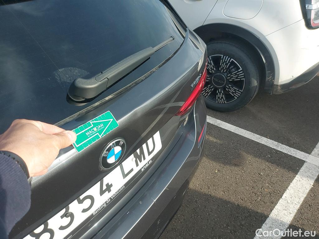  Bmw  Serie 1 BMW  / 2019 / 5P / berlina con portón 118i #9