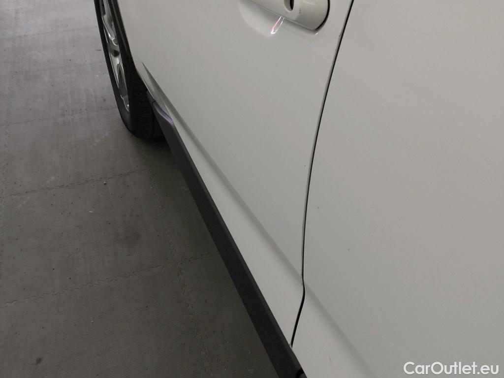  Toyota  RAV4 TOYOTA  / 2018 / 5P / todoterreno 2.5l 220H Advance #27