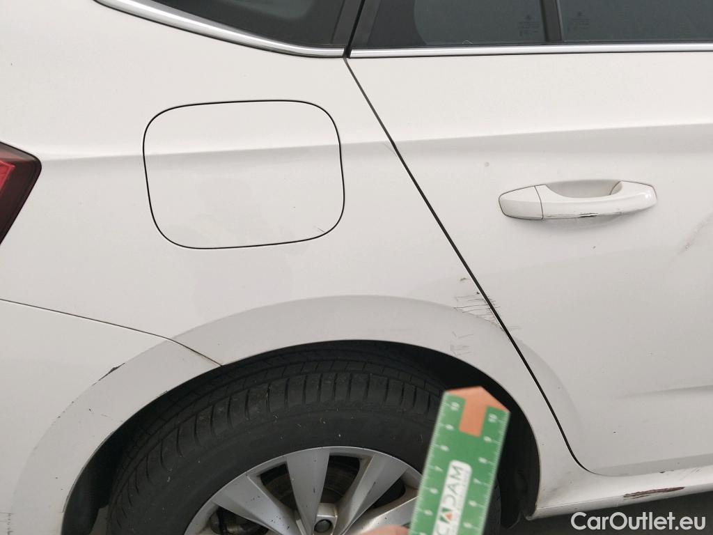  Skoda  KAMIQ SKODA  1.0 TSI 81kW (110CV) DSG Ambition (CX) #8