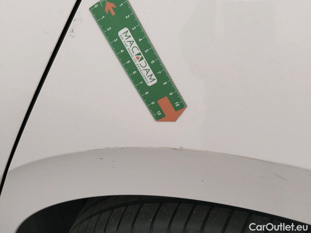  Skoda  KAMIQ SKODA  1.0 TSI 81kW (110CV) DSG Ambition (CX) #16