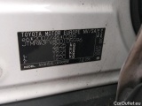  Toyota  RAV4 TOYOTA  / 2018 / 5P / todoterreno 2.5l 220H Advance 4WD #17