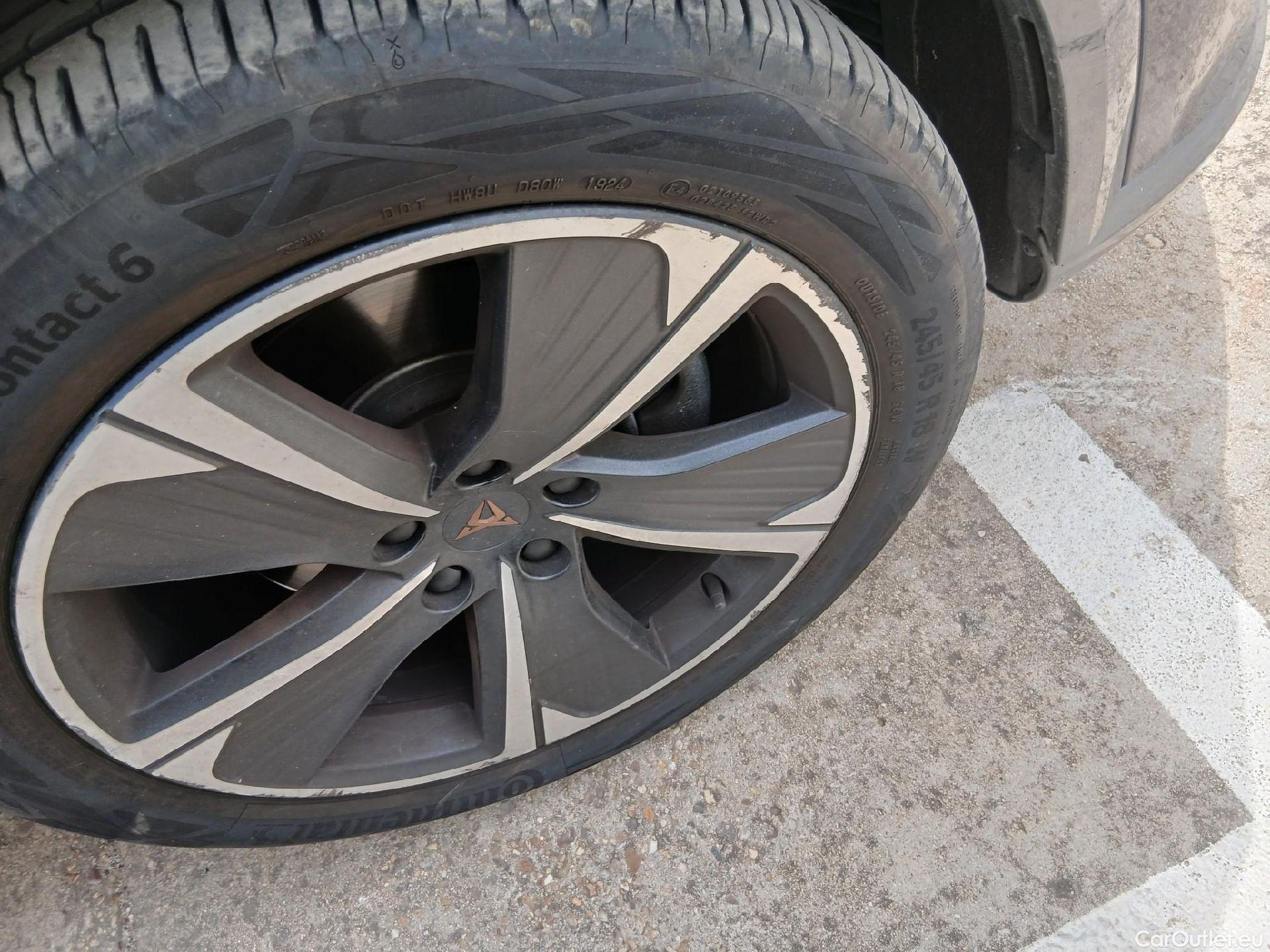  Cupra  Formentor CUPRA  / 2020 / 5P / todoterreno 1.4 e-Hybrid 150kW (204 CV) DSG (AC) #52