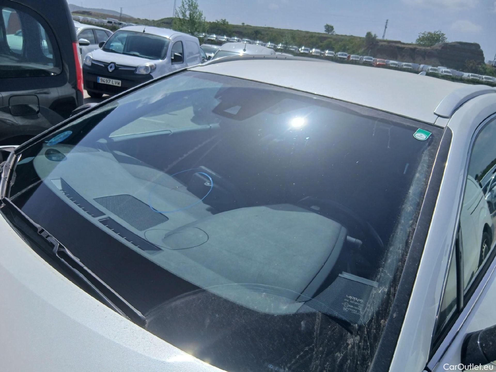  Lexus  UX LEXUS  / 2018 / 5P / todoterreno 2.0 250h Business #10