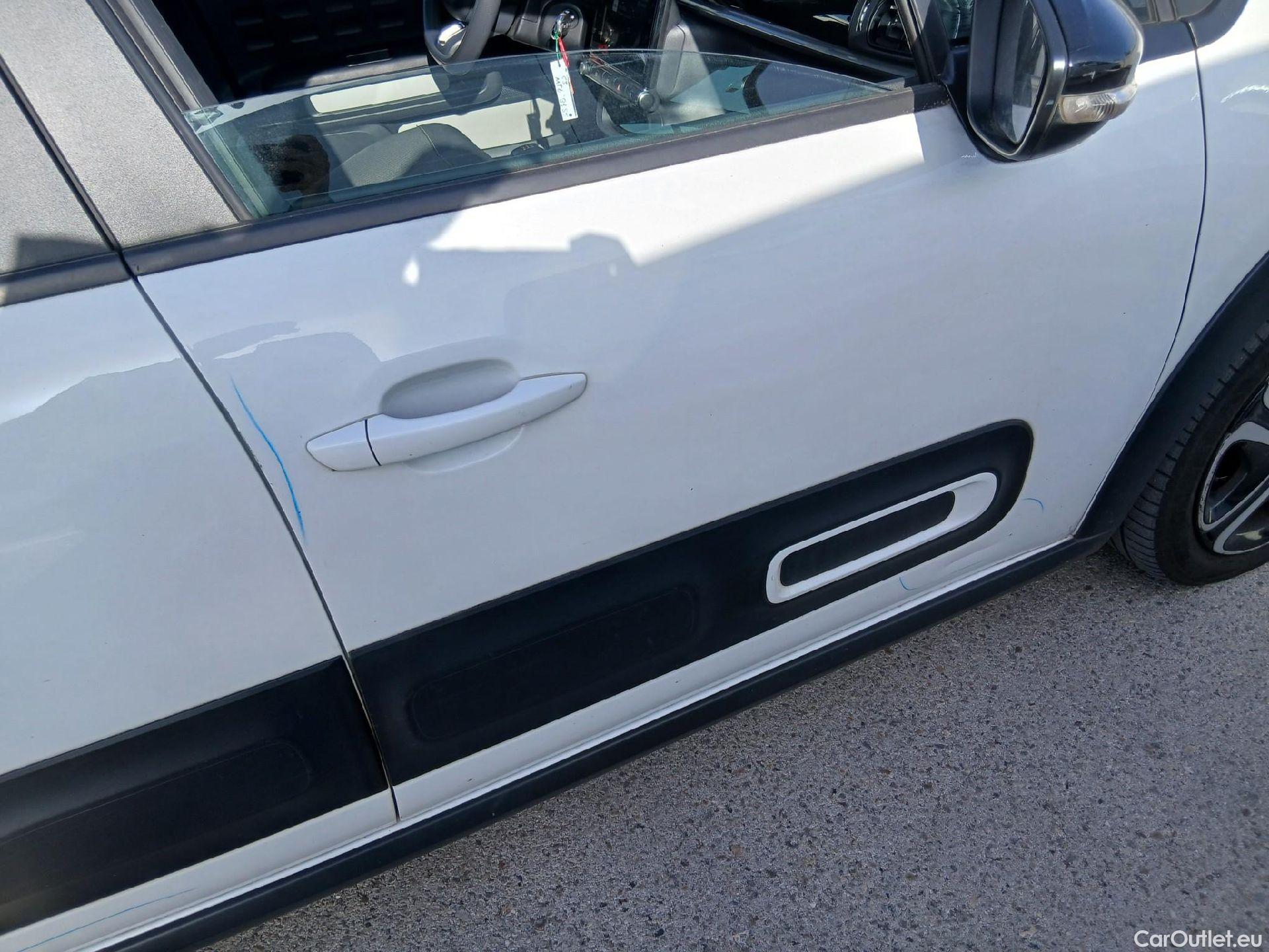  Citroen  C3 CITROEN  / 2020 / 5P / berlina con portón BlueHDi 75KW (100CV) S&S FEEL #45