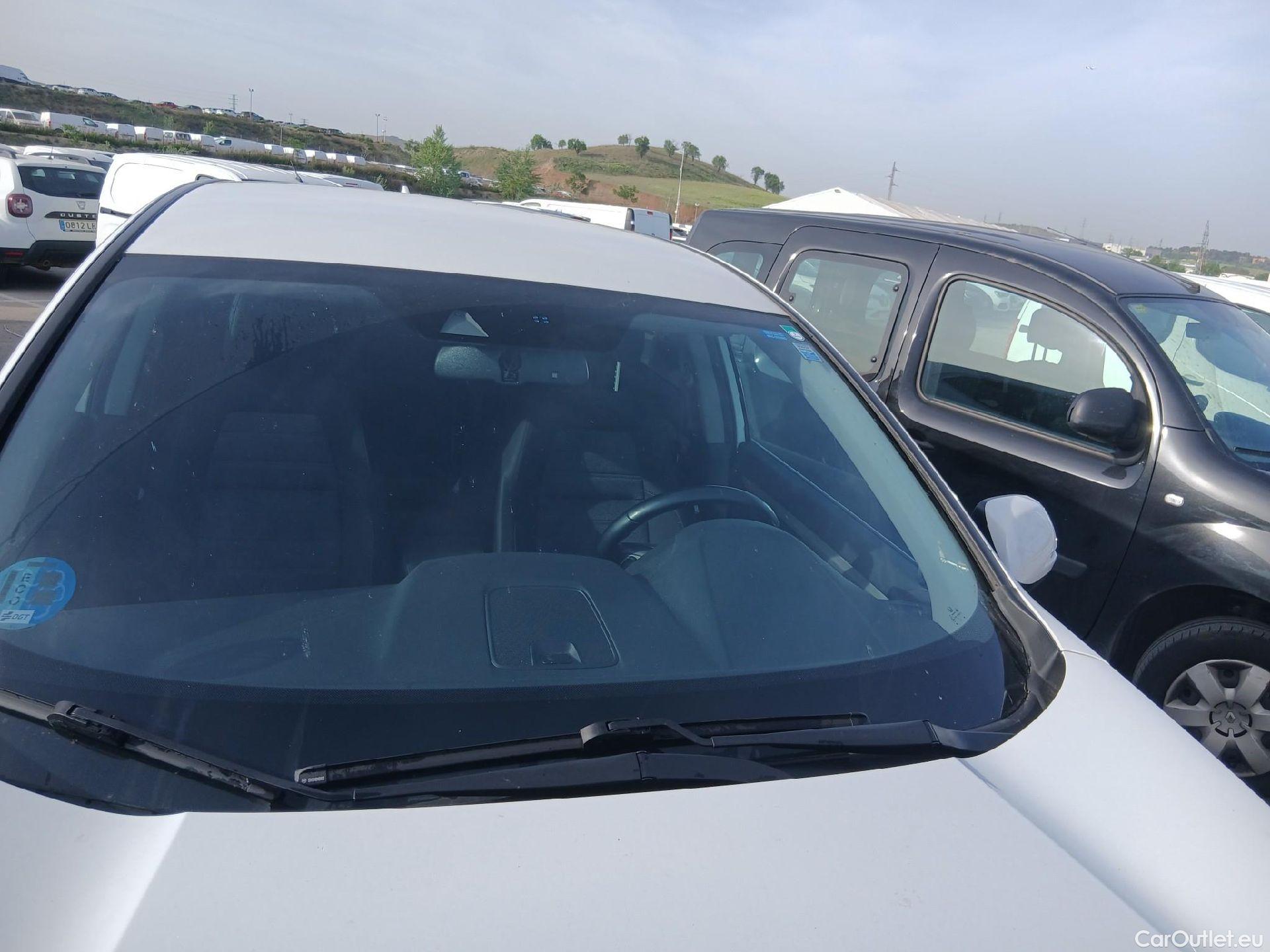  Honda  CR-V HONDA  / 2018 / 5P / todoterreno 2.0 i-MMD 4x2 ELEGANCE NAVI #8
