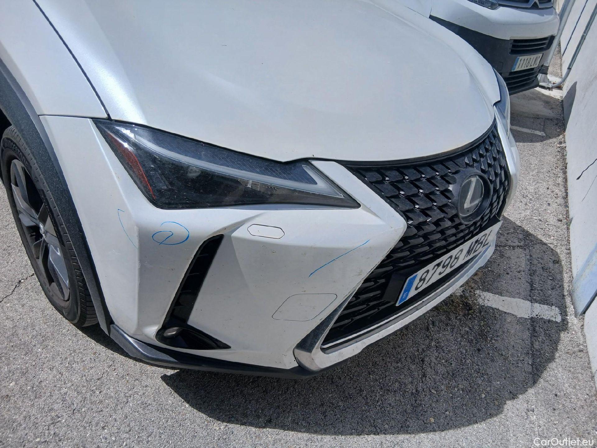  Lexus  UX LEXUS  / 2018 / 5P / todoterreno 2.0 250h Business #5