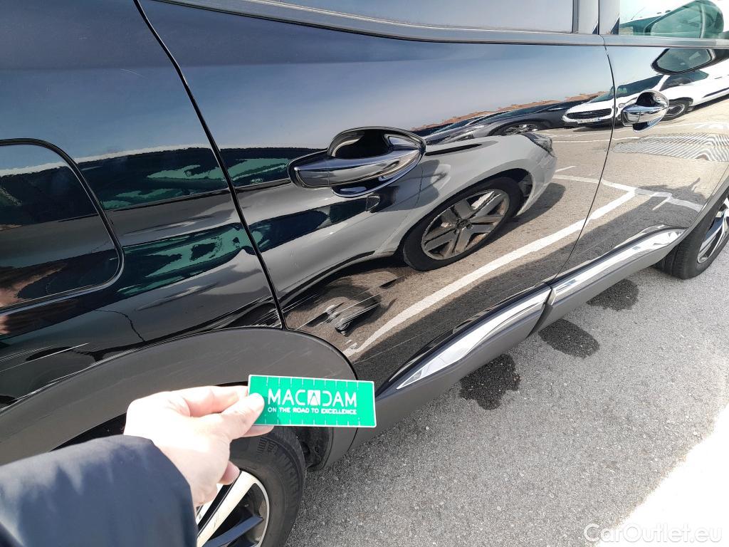  Peugeot  3008 PEUGEOT  / 2016 / 5P / todoterreno 1.5L BlueHDi 96kW (130CV) S&S Allure #3