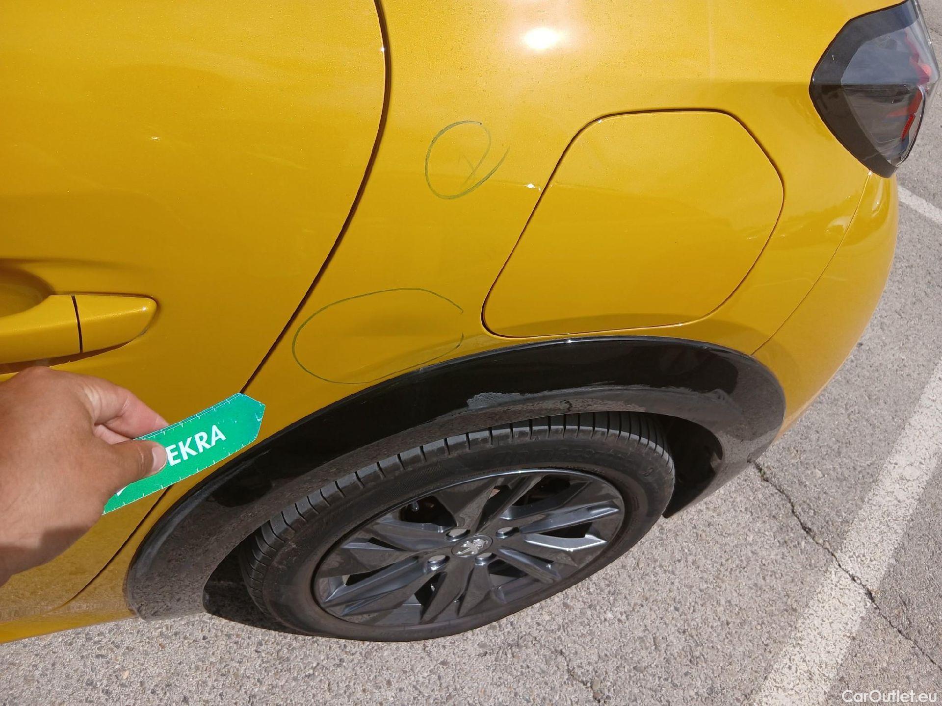  Peugeot  208 PEUGEOT e- / 2019 / 5P / berlina con portón Eléctrico Active Pack #18