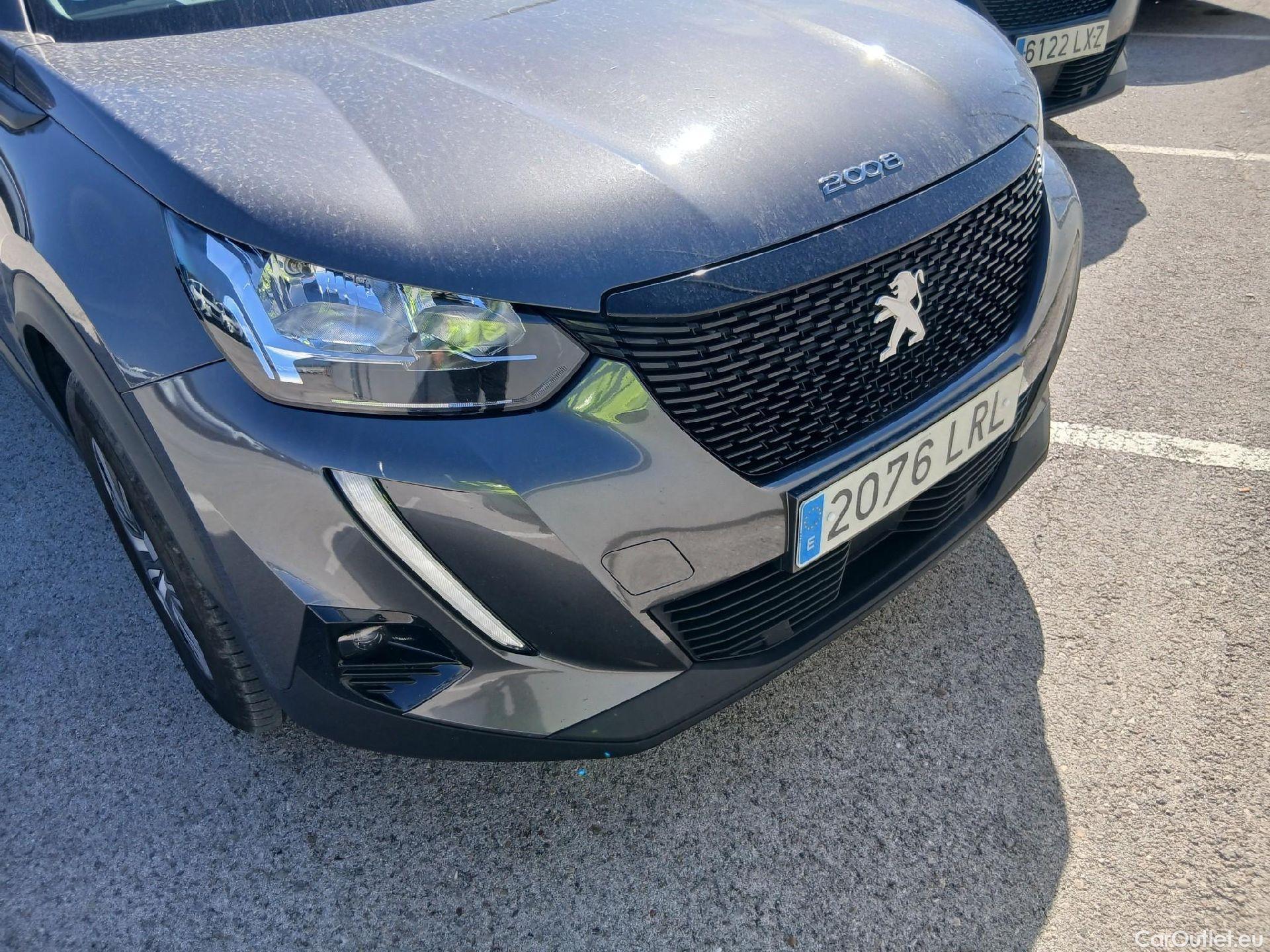  Peugeot  2008 PEUGEOT  / 2019 / 5P / todoterreno Active BlueHDI 81kW (110CV) #1