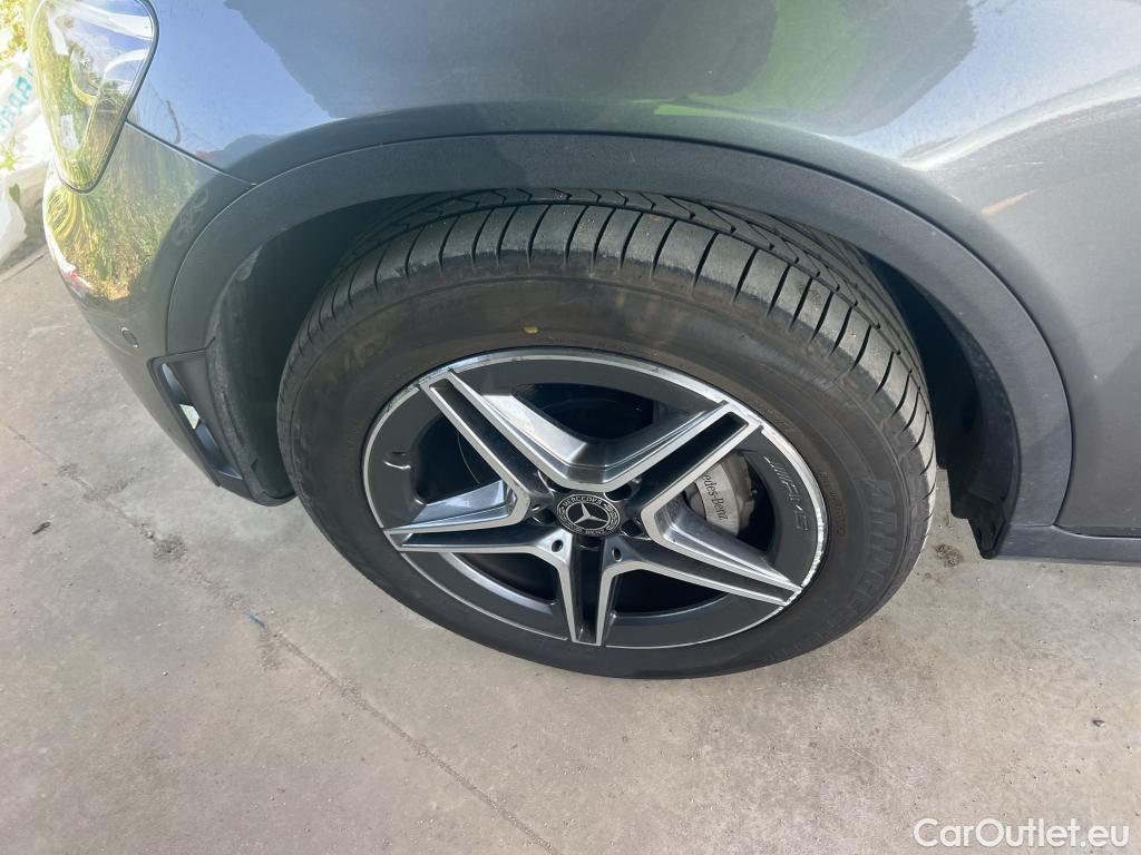  Mercedes  G-Klasee MERCEDES-BENZ Clase GLC / 2019 / 5P / todoterreno GLC 300 de 4MATIC (AC) #11