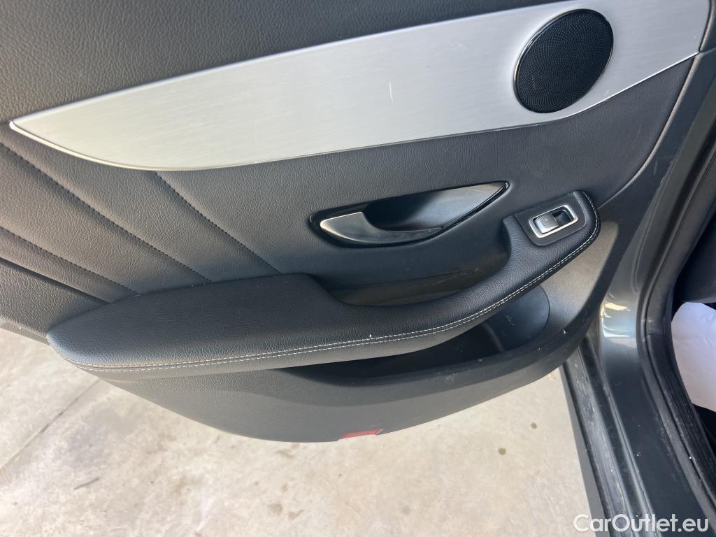  Mercedes  G-Klasee MERCEDES-BENZ Clase GLC / 2019 / 5P / todoterreno GLC 300 de 4MATIC (AC) #31