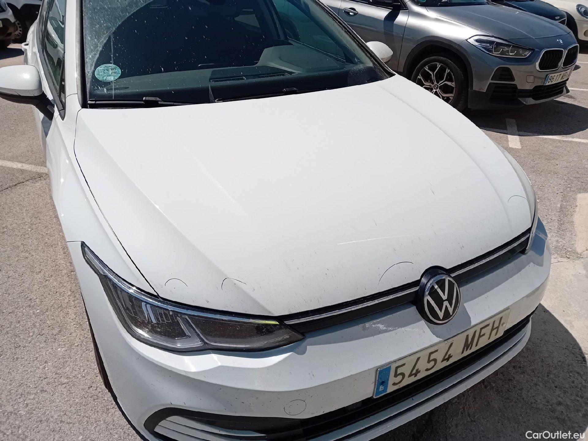  Volkswagen  Golf  VOLKSWAGEN / 2020 / 5P / familiar 2.0 TDI 85kW (115CV) DSG Variant #2