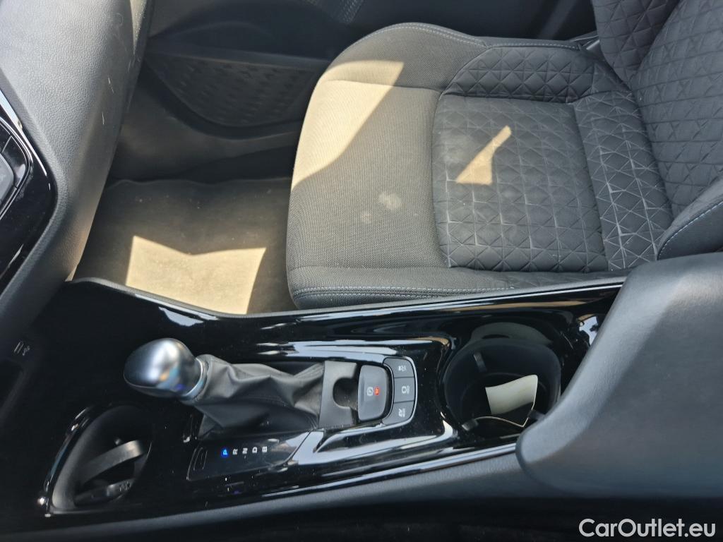  Toyota  C-HR TOYOTA  / 2019 / 5P / todoterreno 1.8 125H Advance #13
