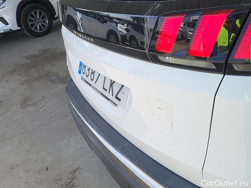  Peugeot  3008 PEUGEOT  / 2016 / 5P / todoterreno 1.5 BlueHDi 96kW (130CV) S&S Style #3