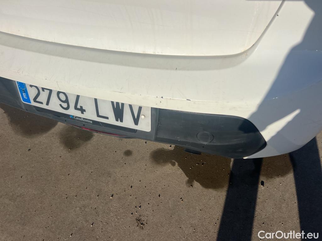  Peugeot  208 PEUGEOT  / 2019 / 5P / berlina con portón BlueHDi 73kW (100CV) Active #26
