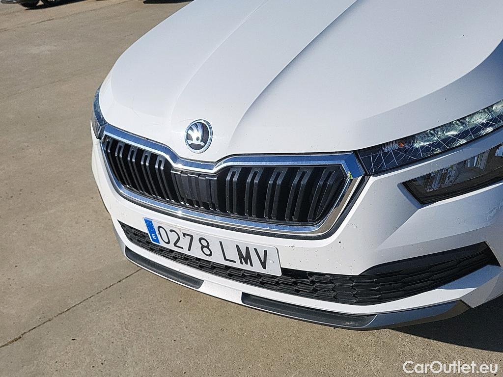  Skoda  KAMIQ SKODA  1.0 TSI 81kW (110CV) DSG Ambition #3