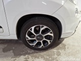  Fiat  500 FIAT L / 2017 / 5P / MONOVOLUME BUSINESS 1.6 MULTIJET 120CV #108