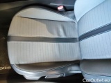  Peugeot  2008 PEUGEOT  / 2019 / 5P / CROSSOVER BLUEHDI 130 EAT8 ALLURE S/S AUT. #12