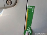  Peugeot  2008 PEUGEOT  / 2019 / 5P / CROSSOVER BLUEHDI 130 EAT8 ALLURE S/S AUT. #81