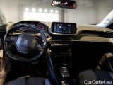  Peugeot  2008 PEUGEOT  / 2019 / 5P / CROSSOVER BLUEHDI 130 EAT8 ALLURE S/S AUT. #3