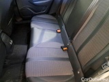  Peugeot  2008 PEUGEOT  / 2019 / 5P / CROSSOVER BLUEHDI 130 EAT8 ALLURE S/S AUT. #121