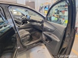  Peugeot  3008 PEUGEOT  / 2020 / 5P / SUV BLUEHDI 130 EAT8 SeS ALLURE #122