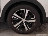  Peugeot  3008 PEUGEOT  / 2020 / 5P / SUV PURETECH TURBO 130 EAT8 GT AUT. #17