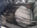 Peugeot  3008 PEUGEOT  / 2020 / 5P / SUV BLUEHDI 130 SeS ALLURE #112
