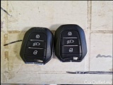  Peugeot  3008 PEUGEOT  / 2020 / 5P / SUV BLUEHDI 130 SeS ALLURE #145