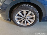  Volkswagen  Passat VOLKSWAGEN  / 2019 / 5P / STATION WAGON VAR. 2.0TDI SCR EVO 110KW BUSIN. BMT DSG #38
