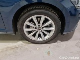  Volkswagen  Passat VOLKSWAGEN  / 2019 / 5P / STATION WAGON VAR. 2.0TDI SCR EVO 110KW BUSIN. BMT DSG #44