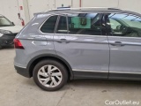  Volkswagen  Tiguan VOLKSWAGEN  / 2020 / 5P / SUV 1.5 TSI ACT ELEGANCE DSG #32