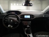  Peugeot  308 PEUGEOT  / 2017 / 5P / BERLINA ACTIVE BUSINESS BLUEHDI 130 SeS #3