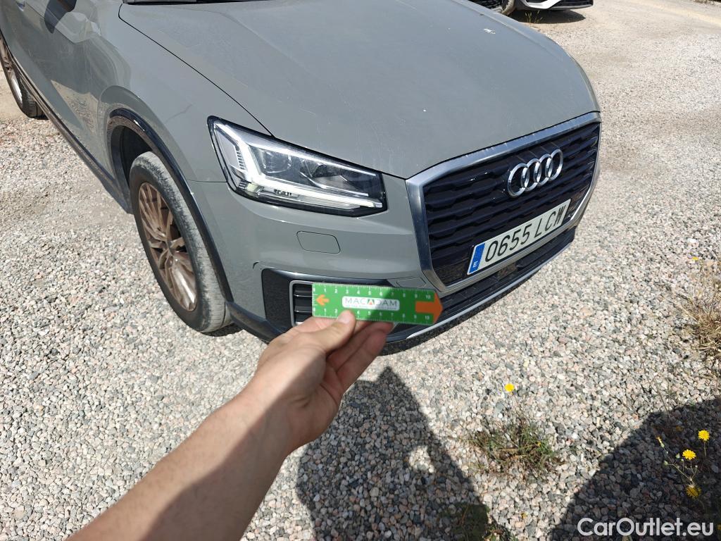  Audi  Q2 AUDI  / 2016 / 5P / todoterreno Design 30 TFSI 85kW (116CV) #16