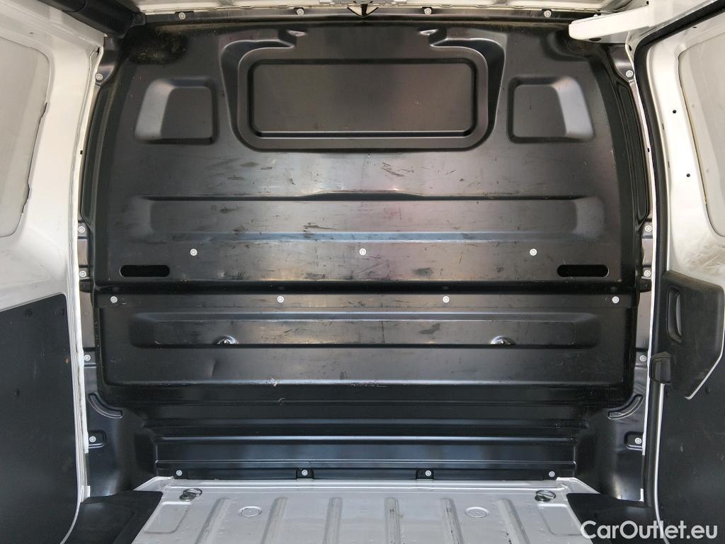  Citroen  Jumpy CITROEN  / 2016 / 4P / furgón Talla M BlueHDi 120 S&S 6v Control #33