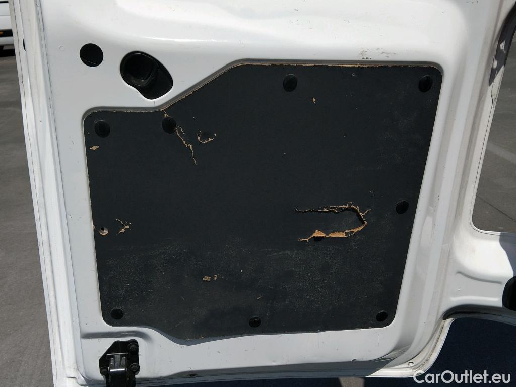 Citroen  Jumpy CITROEN  / 2016 / 4P / furgón Talla M BlueHDi 120 S&S 6v Control #26