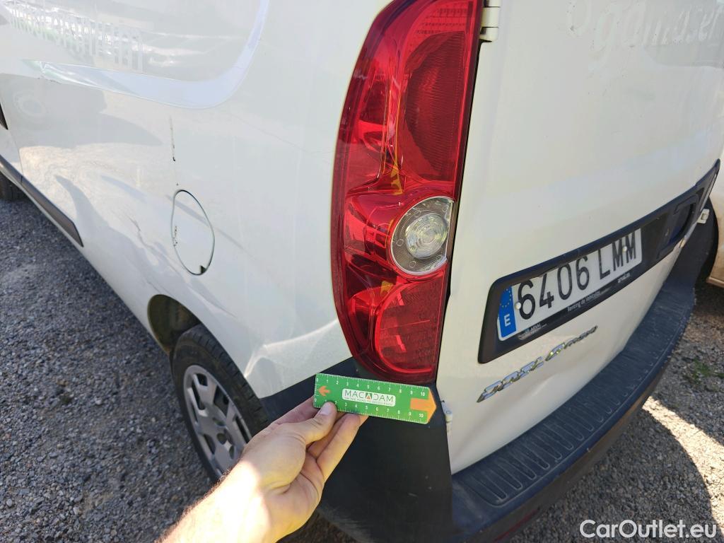  Fiat  Doblo FIAT Doblò Cargo/2015/4P/furgón derivado de turismo Cargo Maxi SX 1.6 Mjet 78kW (105CV)  Isotermo + Equipo de frio #38